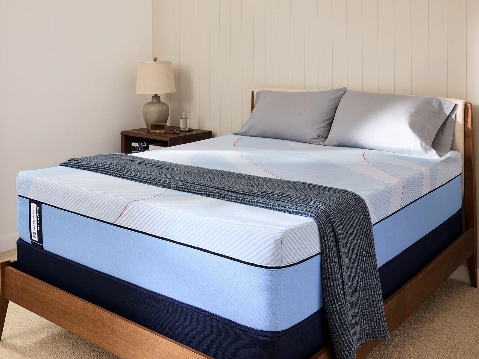 Posturepedic® Plus Hybrid Norman II 13" Soft Mattress